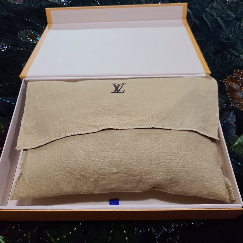 SOLD Louis Vuitton Irridencent Bag - Picture 15 of 16